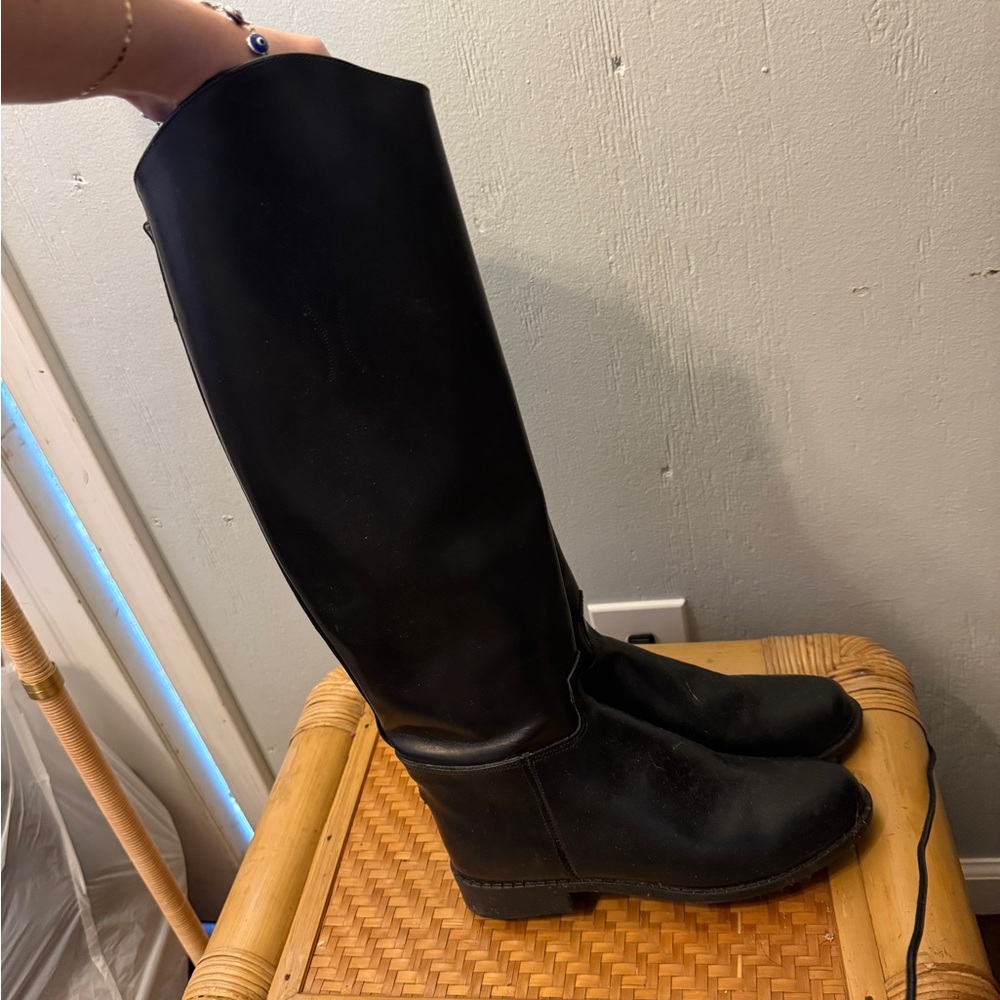 Elegant Black Over the Knee Boots - Picture 3 of 6